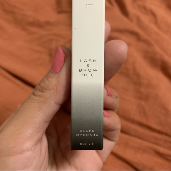 New TYNT Lash and eyebrow duo in Black and brown - Picture 4 of 7